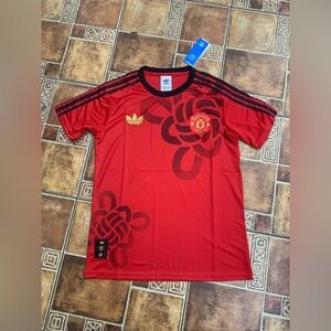 adidas Originals Manchester United 2025/26 Chinese New Year jersey size M